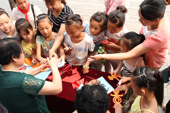 让民俗文化遗产活起来(图3)