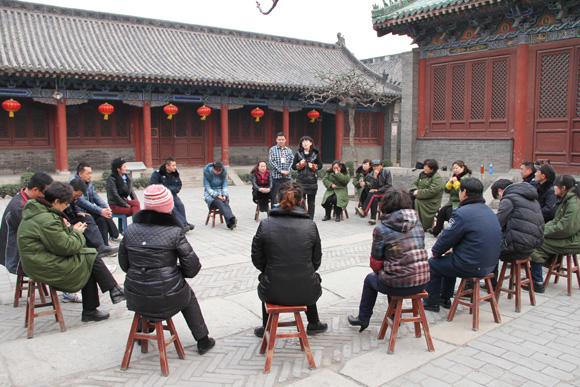 春暖花开时，出彩半边天