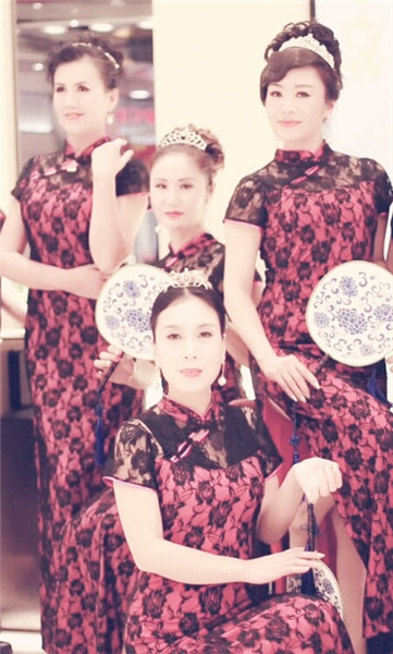 “邀您一起过元宵”---“锦裳添花”---传统服饰现场展演活动预告(图5) “邀您一起过元宵”---“锦裳添花”---传统服饰现场展演活动预告(图5)