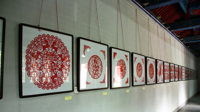 《骏马腾祥——安阳市第十二届民间剪纸展》